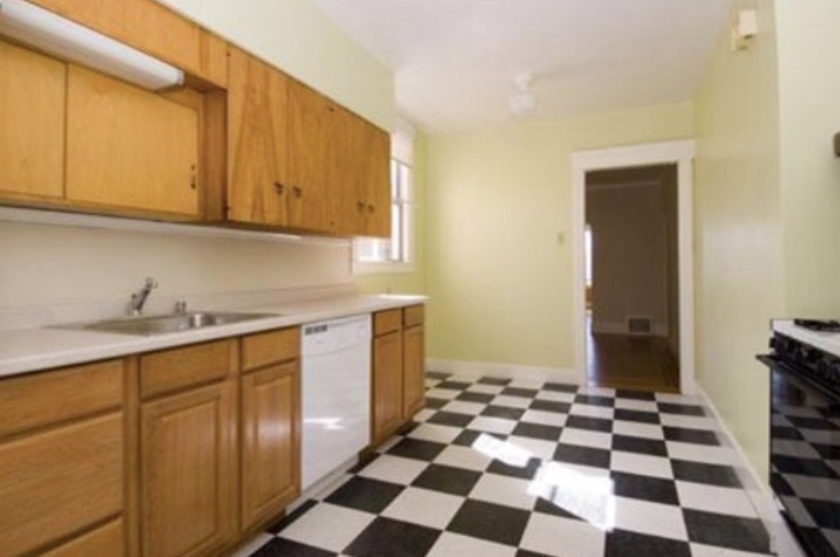 Kitchen before remodel